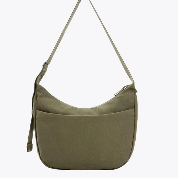 Beis The Carryall Crossbody in Black NWT - Picture 3 of 5